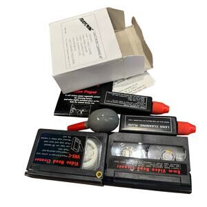 Vintage Rayovac 8mm VHS-C Camcorder Tape Cleaning Kit Video Camera Fluid Brush
